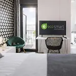 فندق Eco Smart 3*