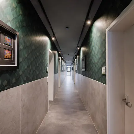 Hotel Eco Smart